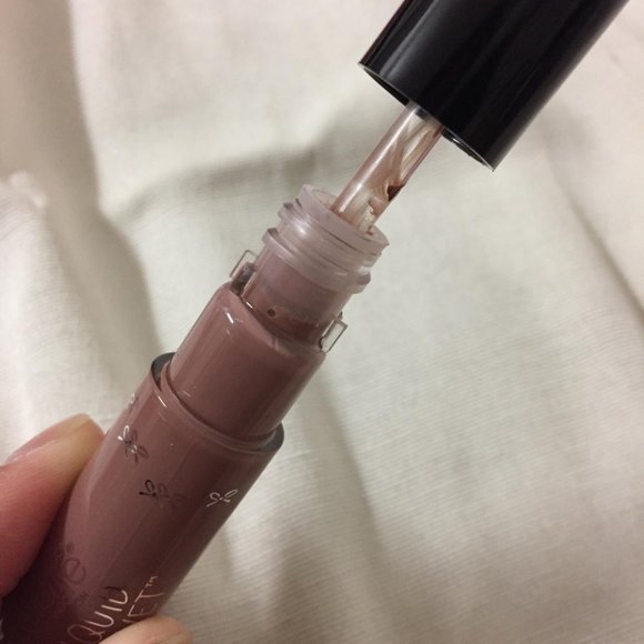 New! Ciate London Liquid Velvet - Picture 4 of 4